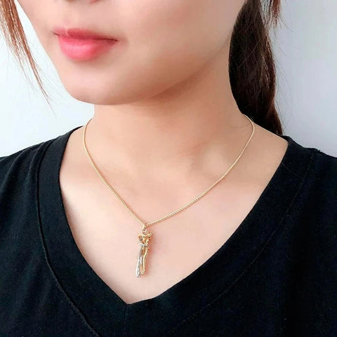 Fashion Hugging Necklace Jewelry